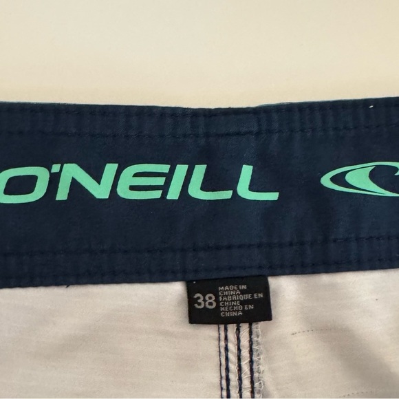 O’Neill Men's Blue and Green Striped Swim Shorts Size 38 - Picture 4 of 7